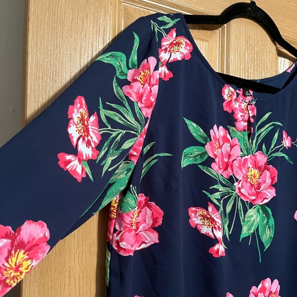 Talbots Navy and Pink Floral Blouse - Picture 5 of 9